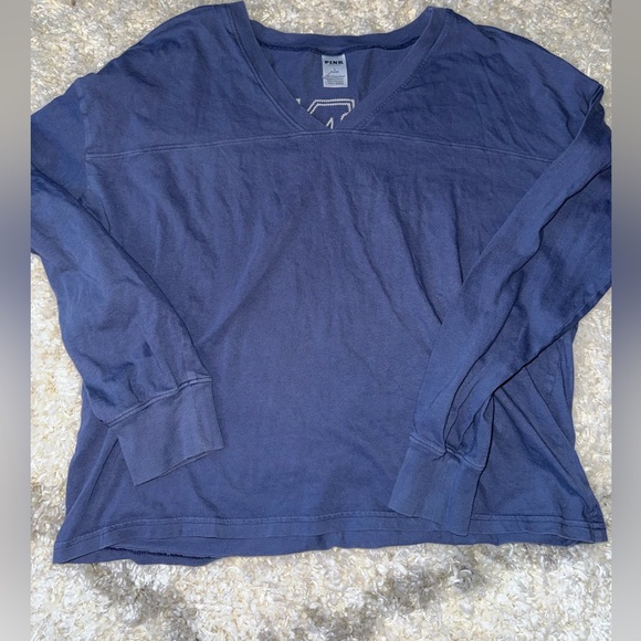 Victoria’s Secret PINK Ace Blue Cotton V-Neck Long Sleeve Tee Sz Medium - Picture 2 of 5